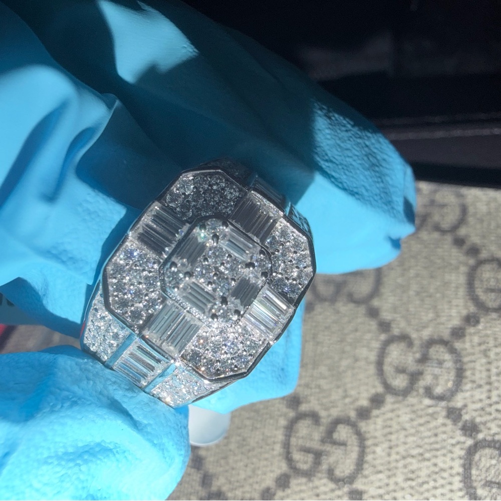 MOISSANITE
solid 925 SILVER 5.00CTW
$ 1300.00 size 12 - Picture 5 of 12